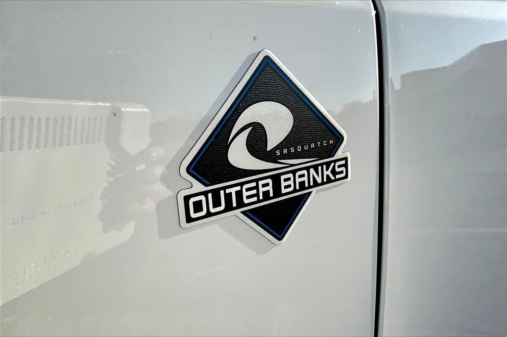 new 2025 Ford Bronco car, priced at $50,474