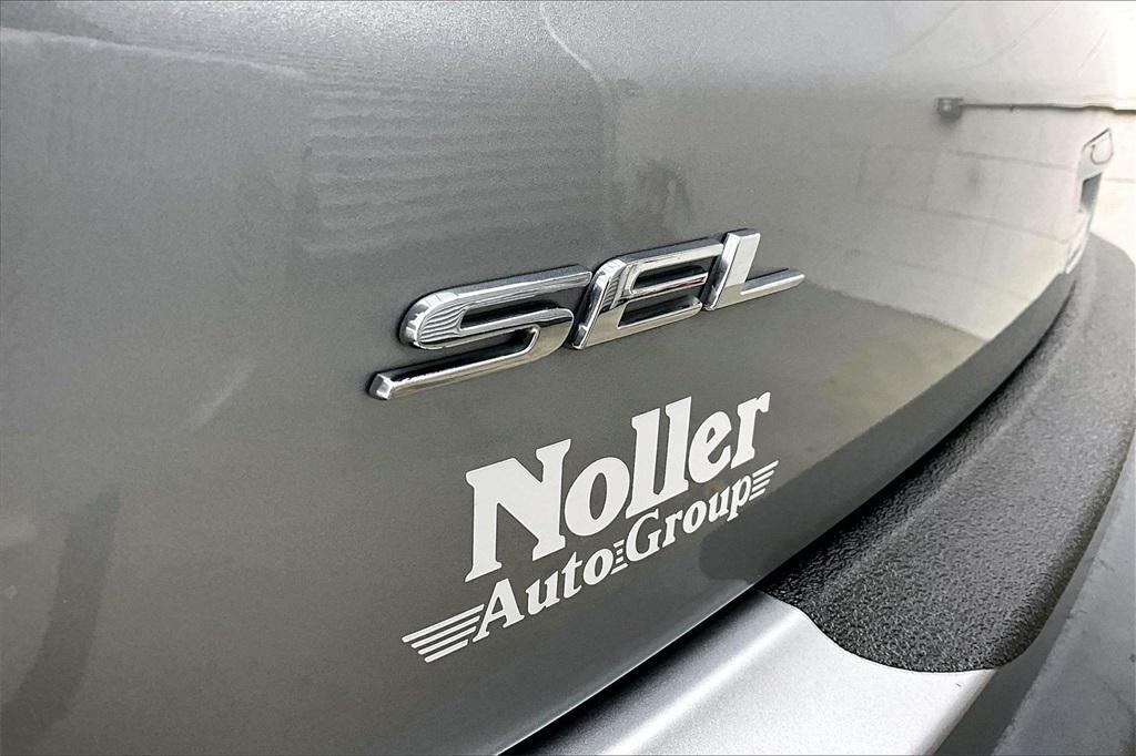 used 2023 Ford Edge car, priced at $22,685