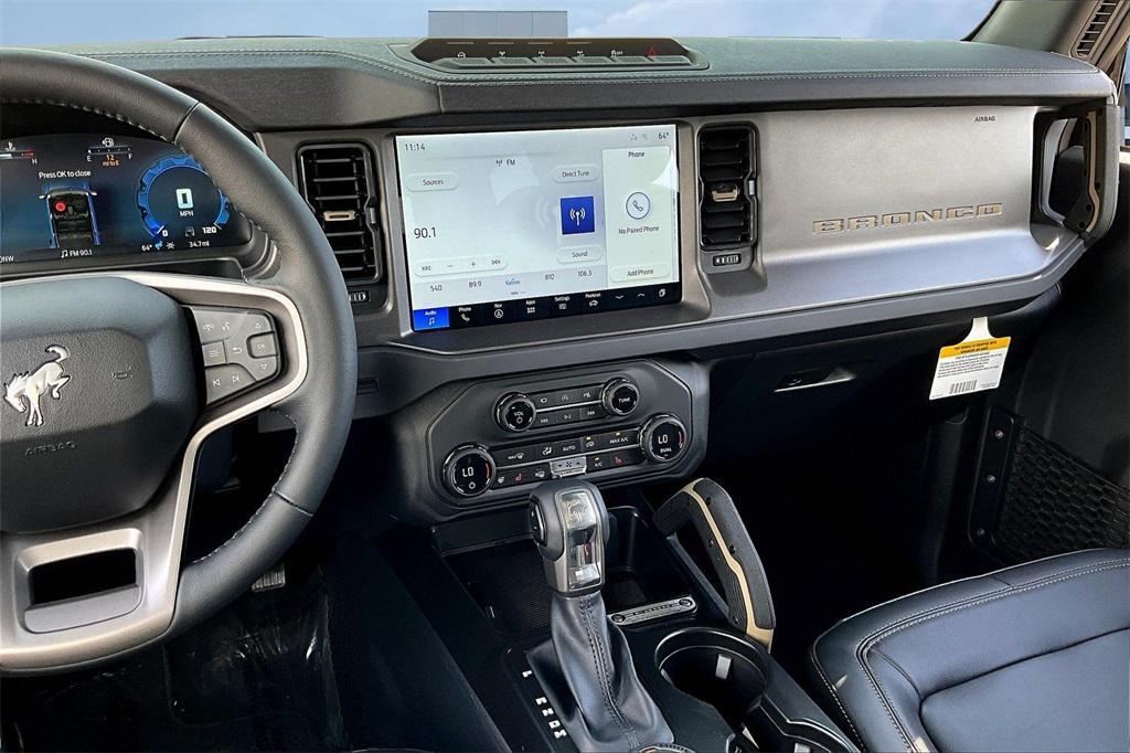 new 2025 Ford Bronco car, priced at $61,575