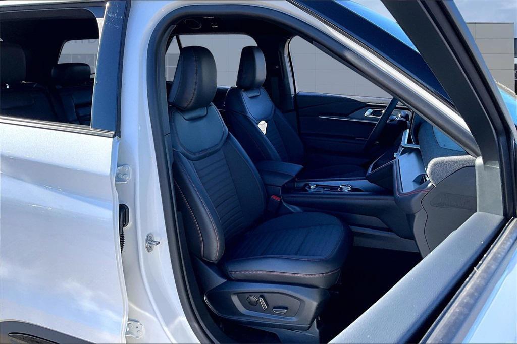 new 2026 Ford Explorer car, priced at $51,095