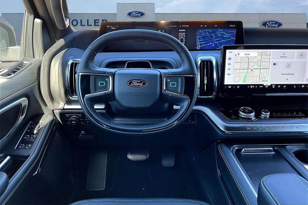 new 2025 Ford Expedition car, priced at $79,999