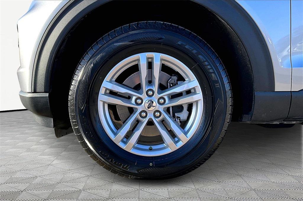 used 2022 Ford Explorer car, priced at $24,918