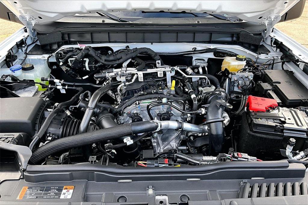 new 2025 Ford Bronco car, priced at $38,639