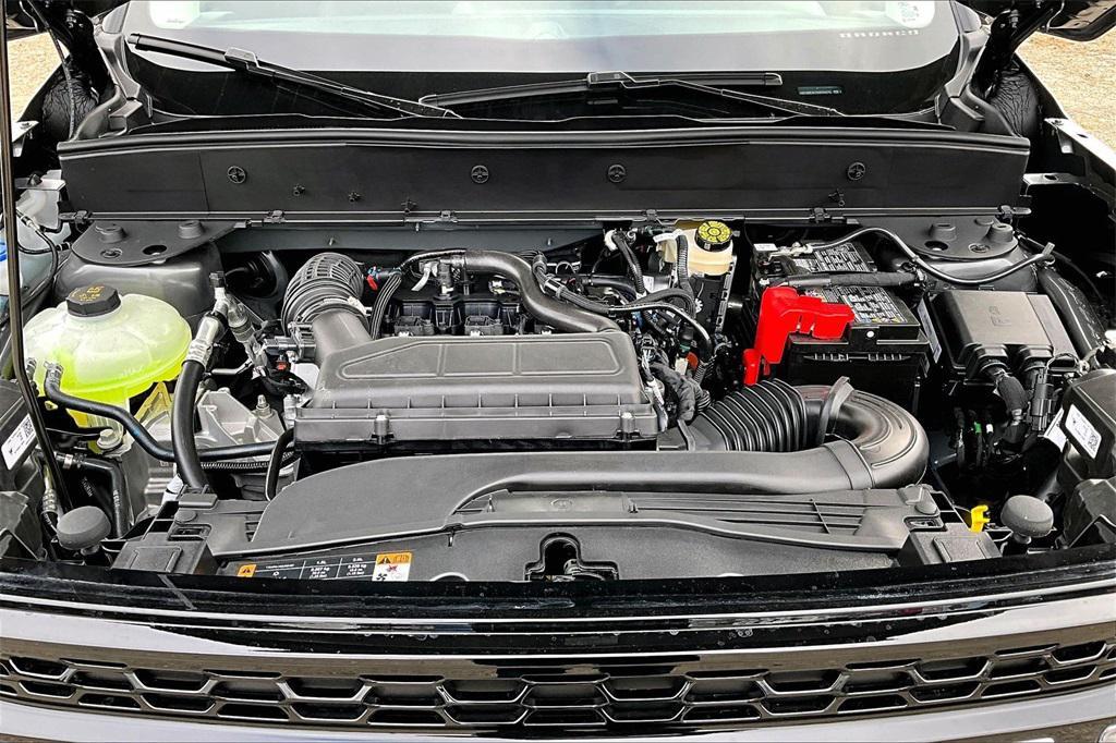 new 2025 Ford Bronco Sport car, priced at $36,298