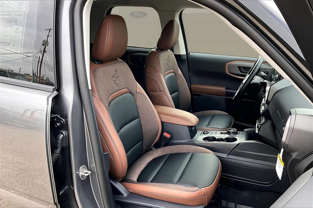 new 2025 Ford Bronco Sport car, priced at $36,298