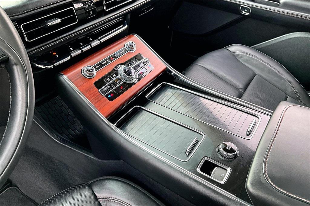 used 2024 Lincoln Aviator car, priced at $53,231