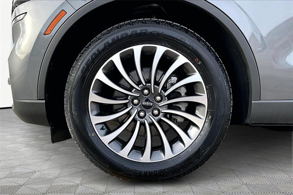 used 2024 Lincoln Aviator car, priced at $53,231
