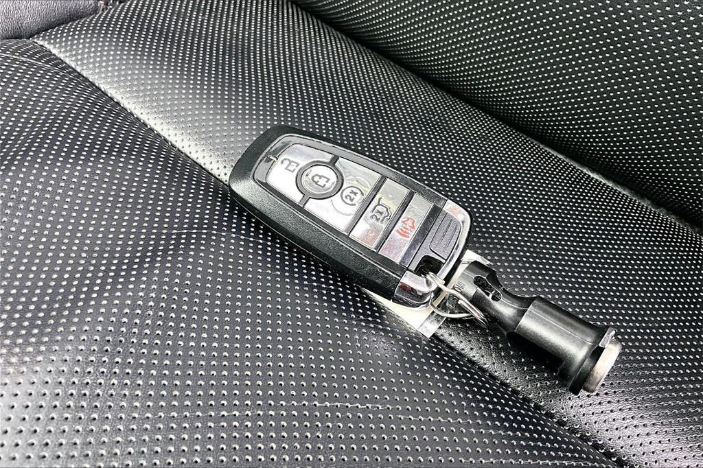 used 2024 Lincoln Aviator car, priced at $53,231