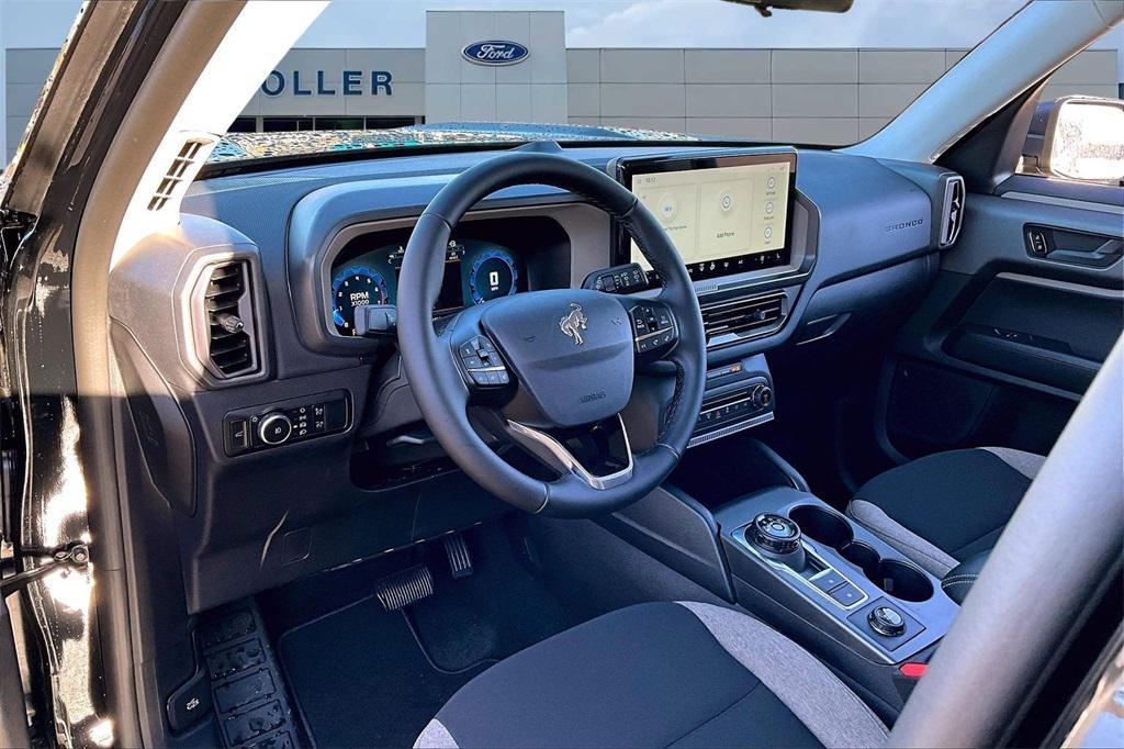 new 2025 Ford Bronco Sport car, priced at $36,820