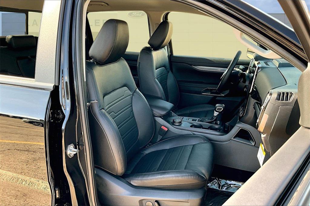 new 2025 Ford Ranger car, priced at $46,814