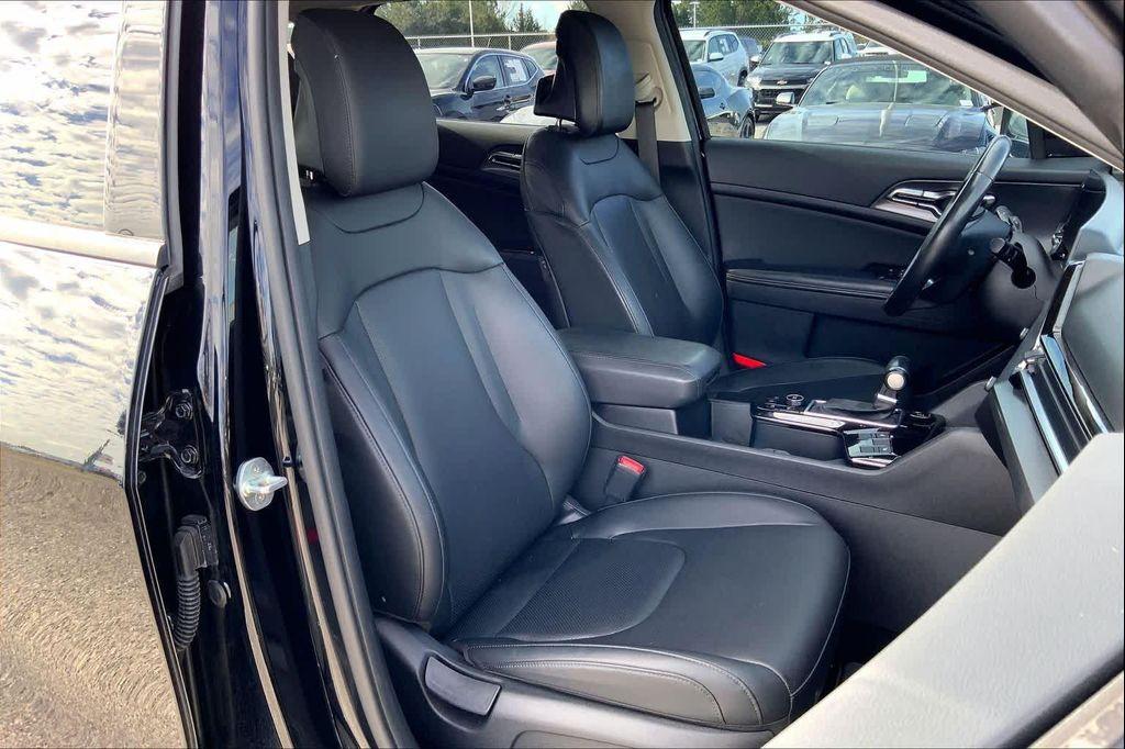 used 2023 Kia Sportage car, priced at $24,989