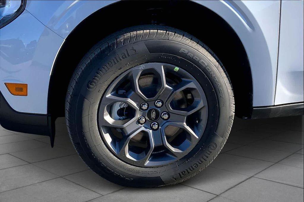 new 2026 Ford Maverick car, priced at $33,448
