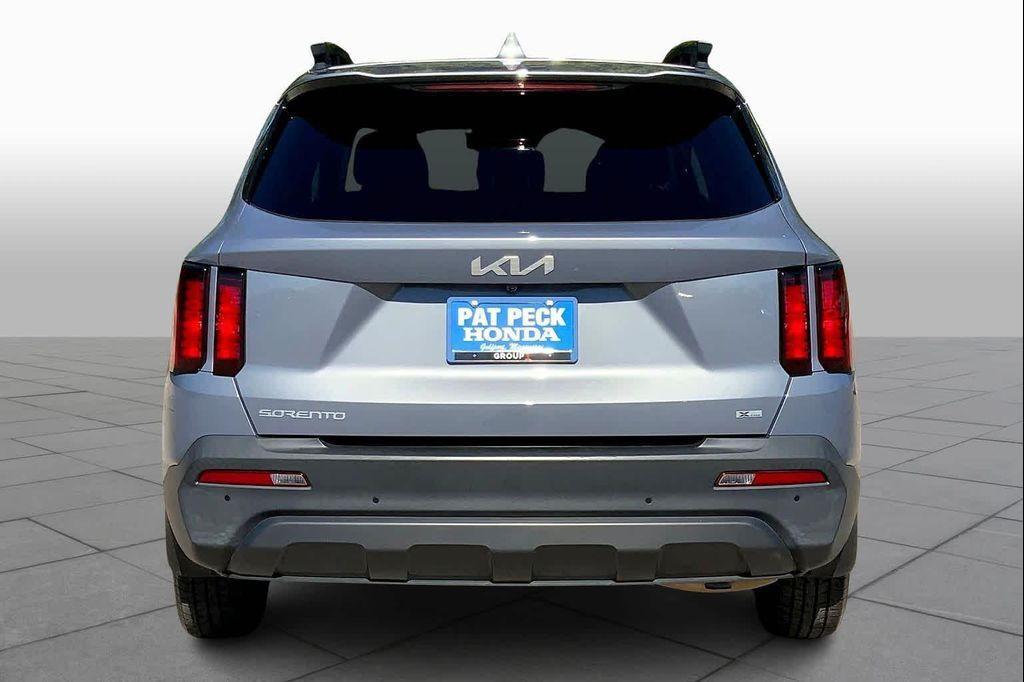 used 2023 Kia Sorento car, priced at $23,995