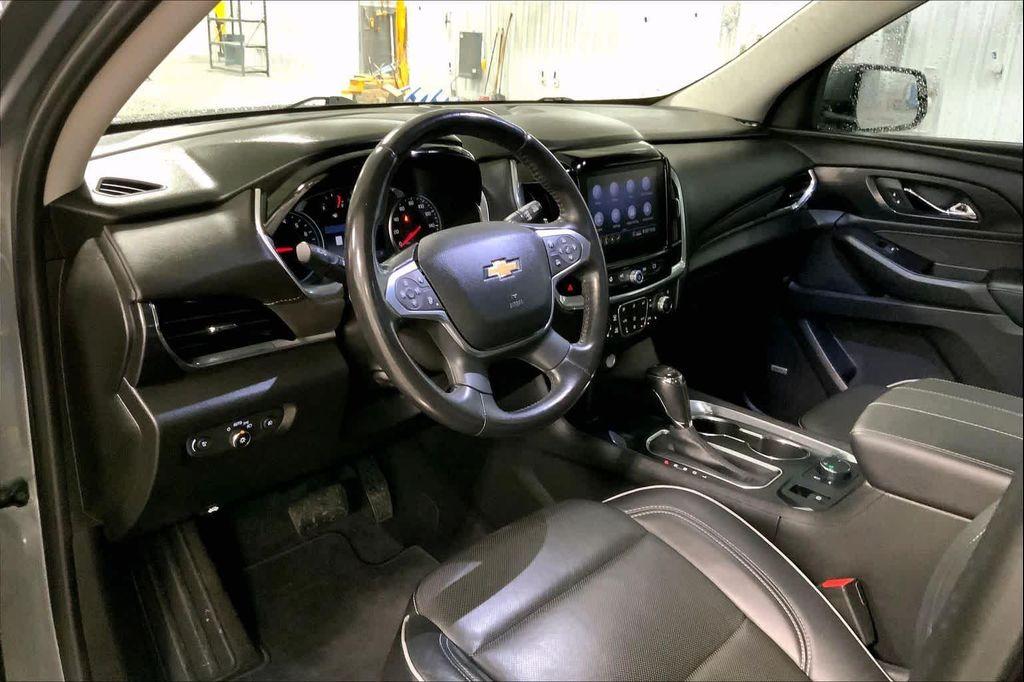used 2020 Chevrolet Traverse car, priced at $21,900