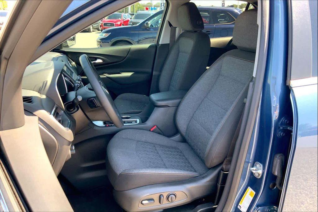 used 2024 Chevrolet Equinox car, priced at $24,888