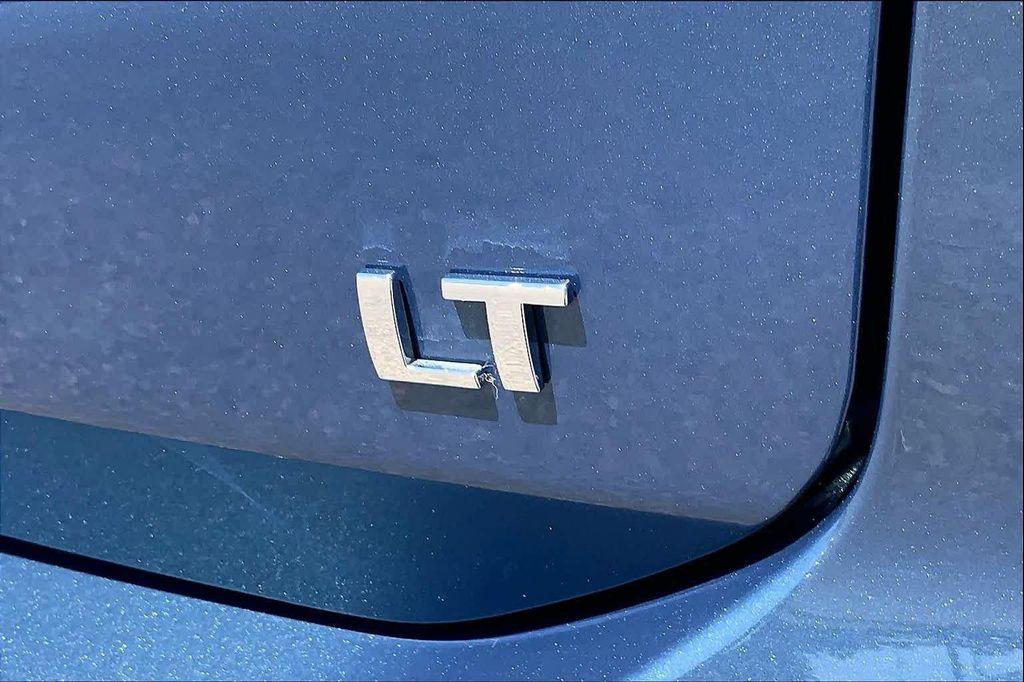 used 2024 Chevrolet Equinox car, priced at $24,888
