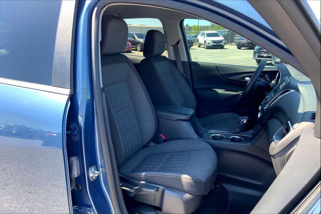 used 2024 Chevrolet Equinox car, priced at $24,888