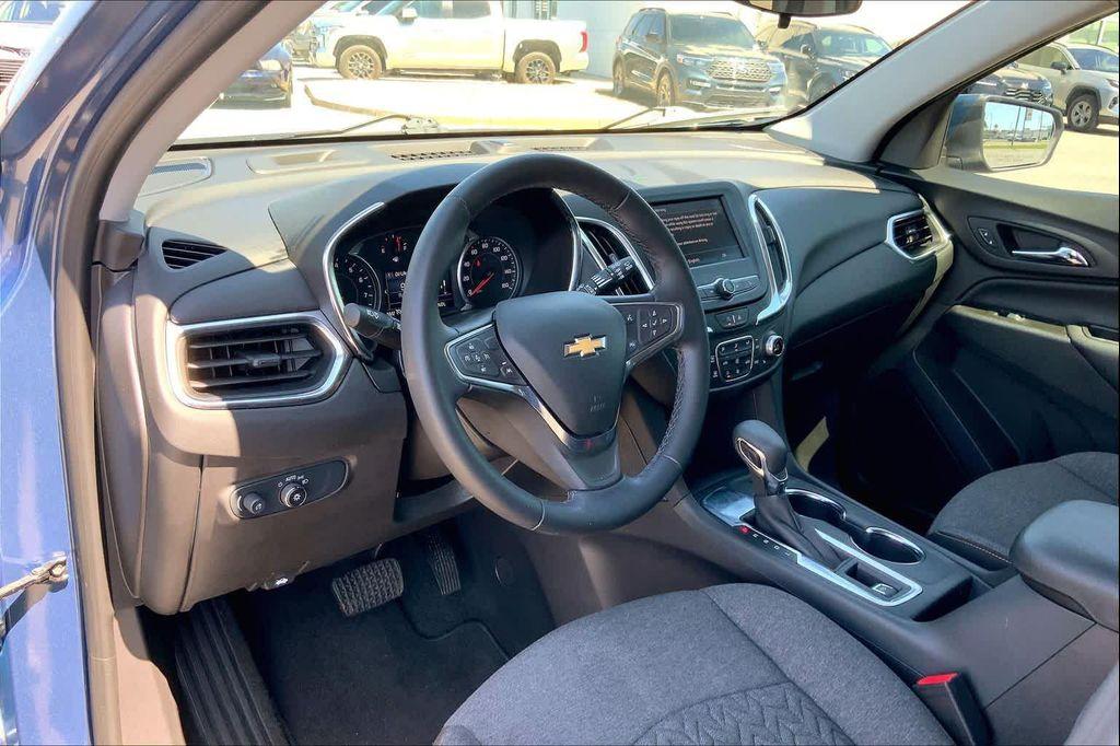used 2024 Chevrolet Equinox car, priced at $24,888