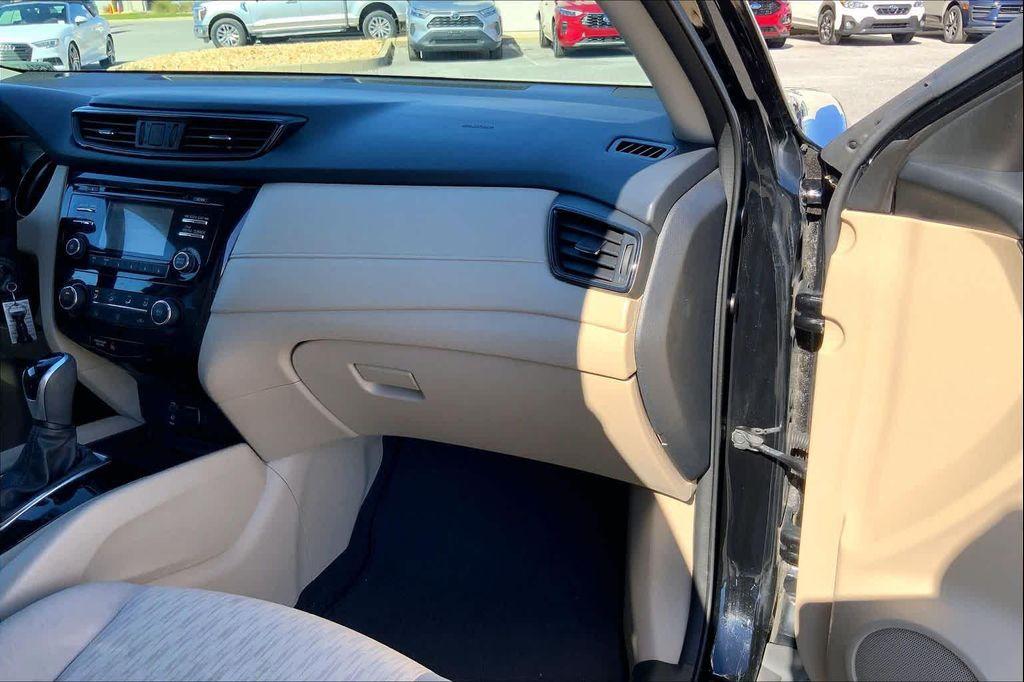 used 2017 Nissan Rogue car, priced at $10,491