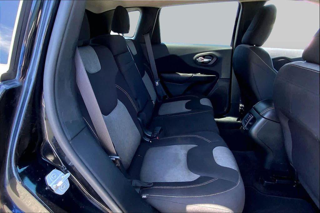 used 2016 Jeep Cherokee car, priced at $7,882