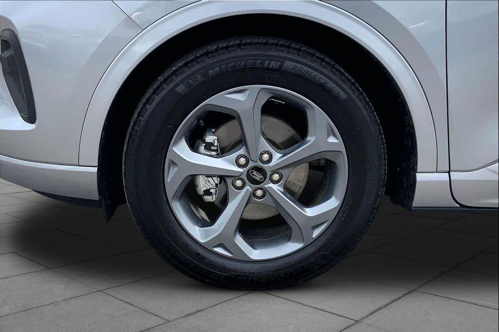 used 2024 Ford Escape car, priced at $24,890