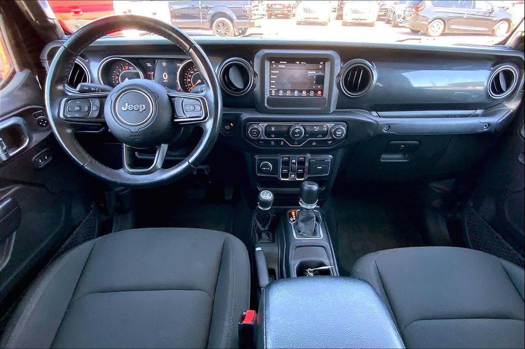 used 2022 Jeep Gladiator car, priced at $28,388
