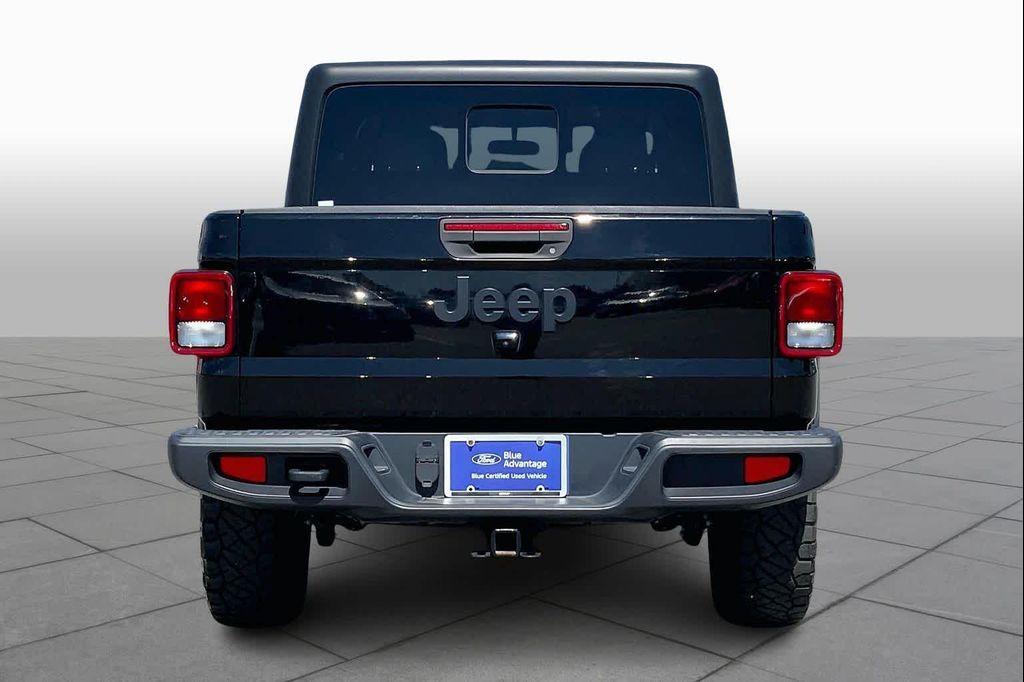 used 2022 Jeep Gladiator car, priced at $28,388