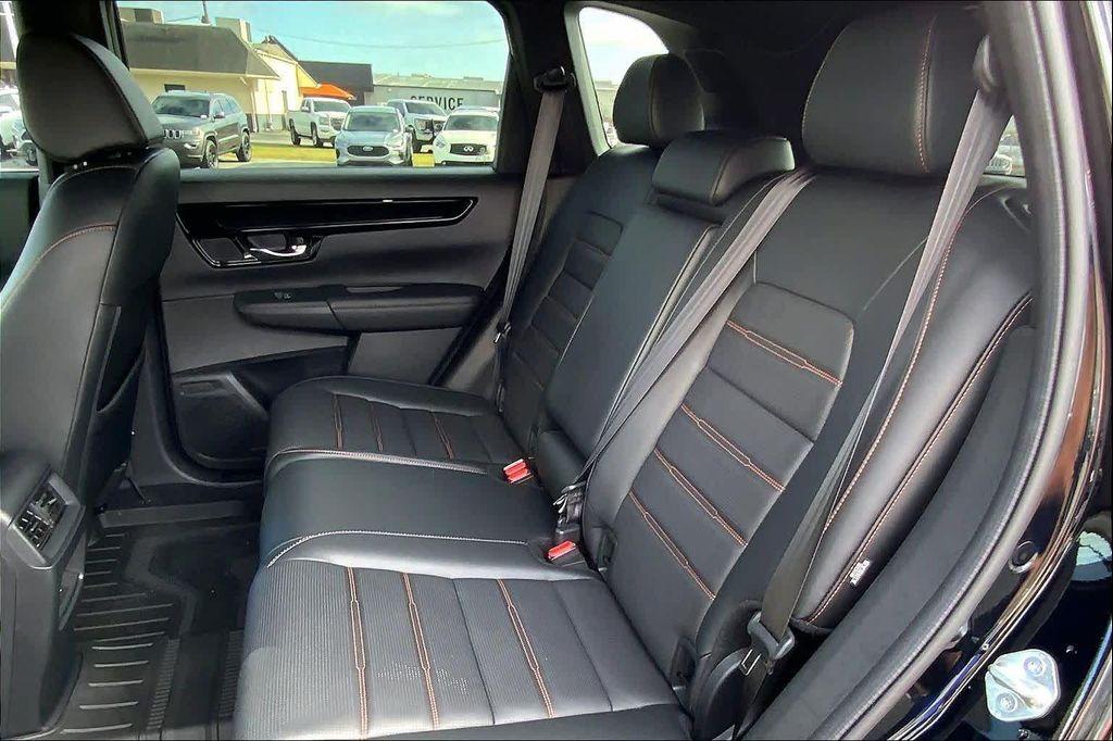 used 2024 Honda CR-V Hybrid car, priced at $34,700