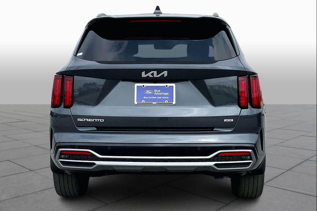 used 2023 Kia Sorento car, priced at $29,488