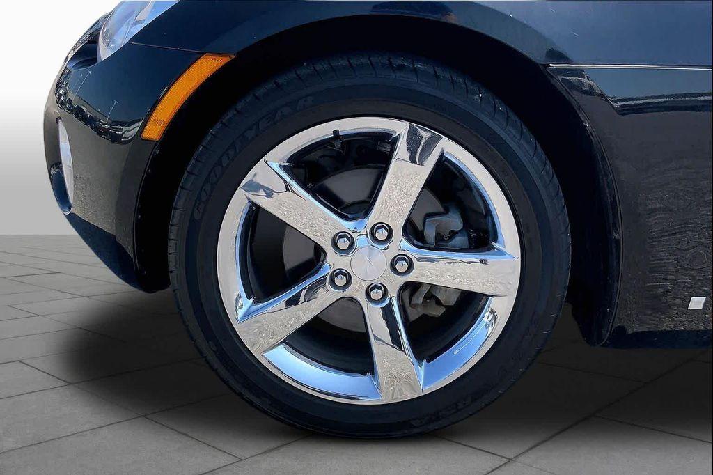 used 2007 Pontiac Solstice car, priced at $15,890