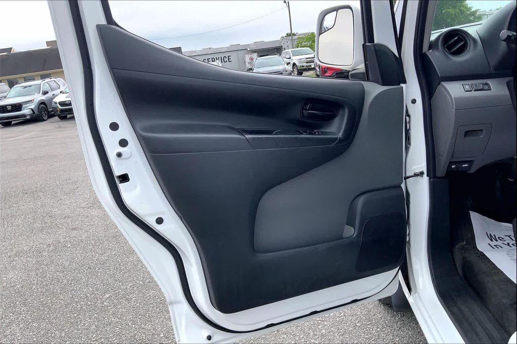 used 2020 Nissan NV200 car, priced at $10,798