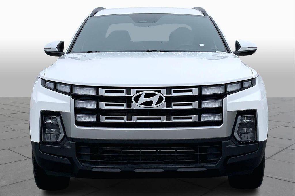 used 2025 Hyundai SANTA CRUZ car, priced at $28,618