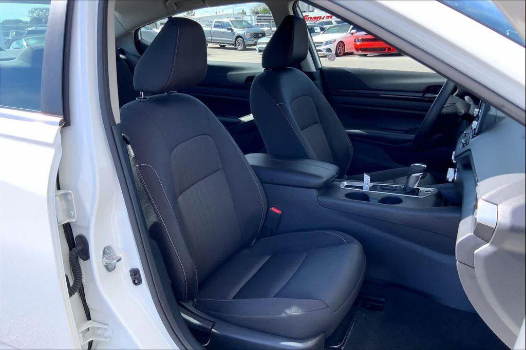 used 2024 Nissan Altima car, priced at $19,992