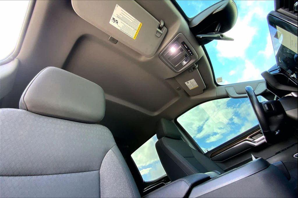 used 2022 Chevrolet Silverado 1500 car, priced at $39,989