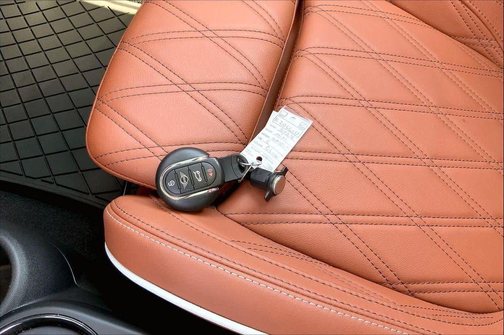 used 2024 MINI Hardtop car, priced at $28,388
