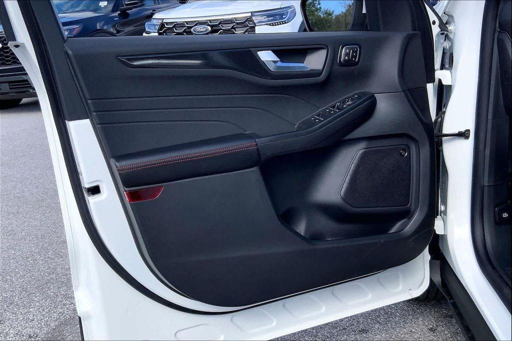 new 2026 Ford Escape car, priced at $40,765