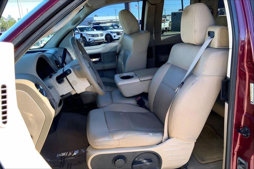used 2006 Ford F-150 car, priced at $10,989