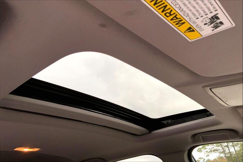 used 2022 Honda CR-V car, priced at $24,289