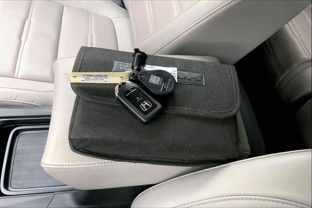 used 2022 Honda CR-V car, priced at $24,289
