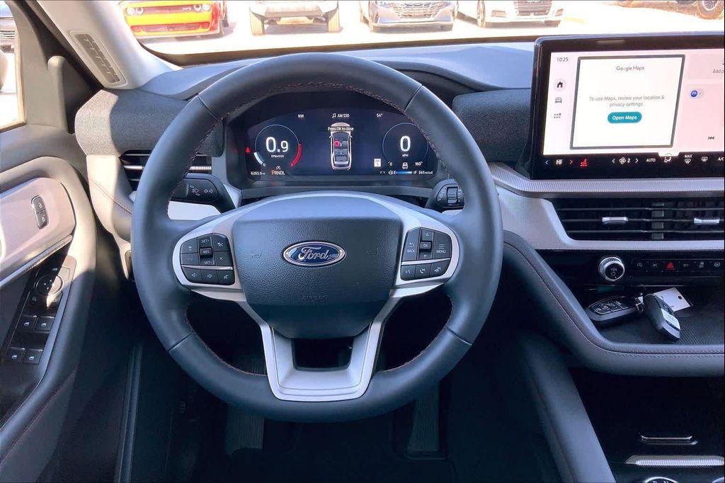 used 2025 Ford Explorer car, priced at $35,489
