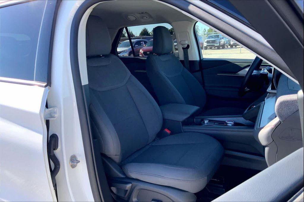 used 2025 Ford Explorer car, priced at $35,489