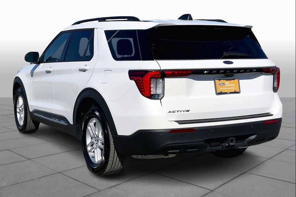 used 2025 Ford Explorer car, priced at $35,489