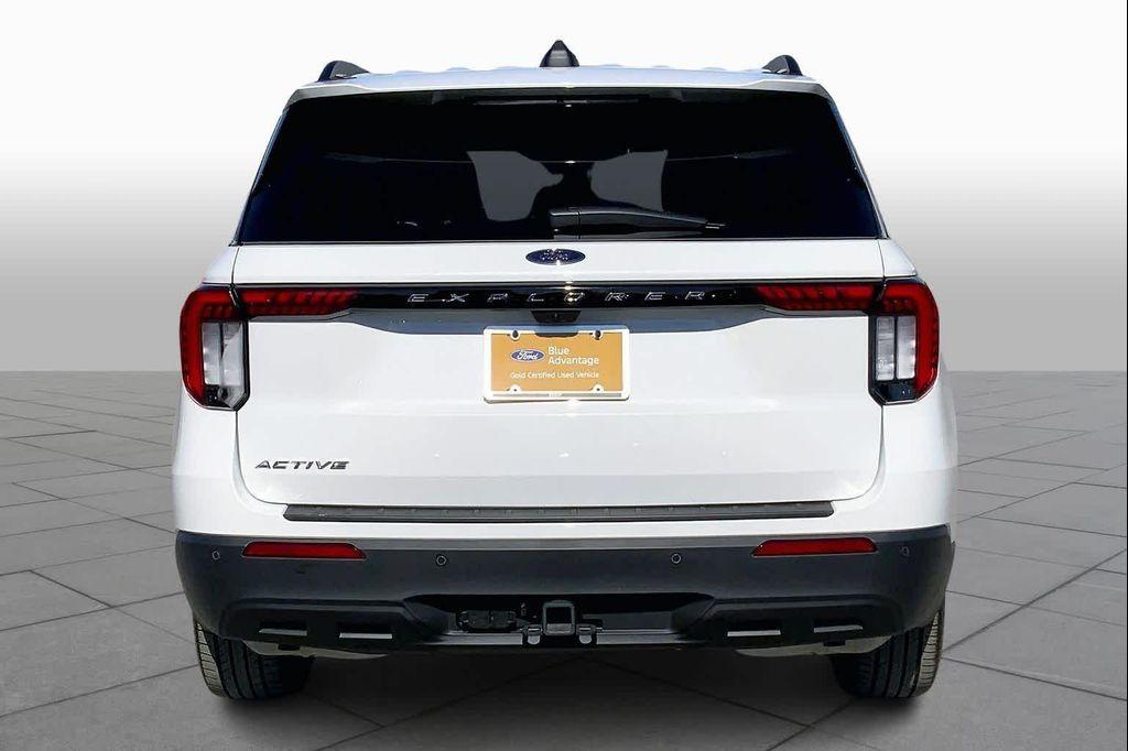 used 2025 Ford Explorer car, priced at $35,489