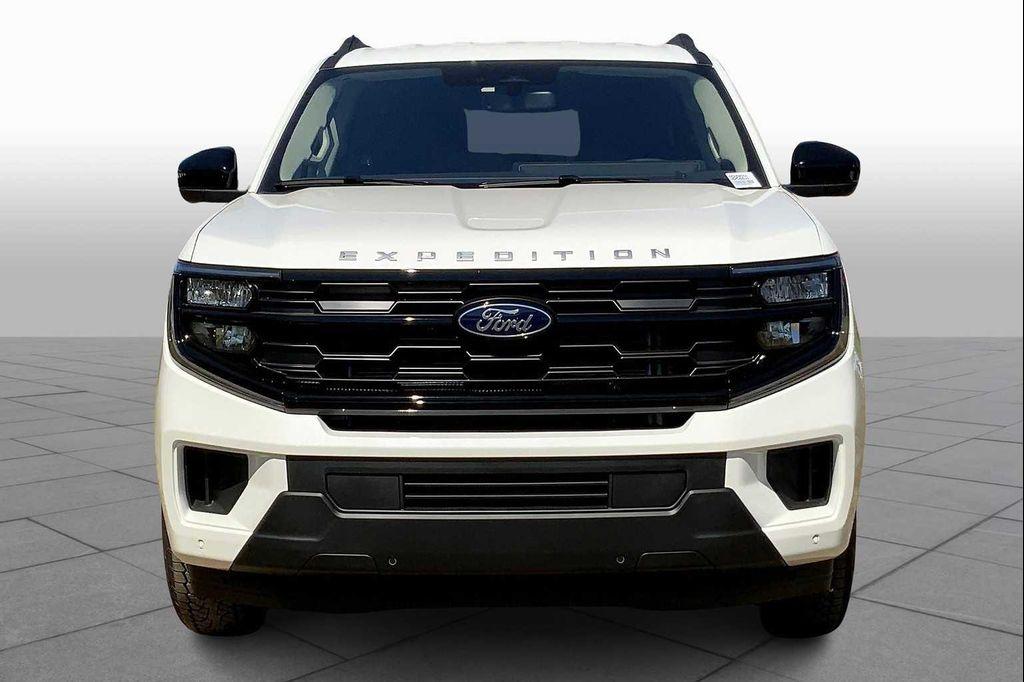new 2025 Ford Expedition Max car, priced at $66,031