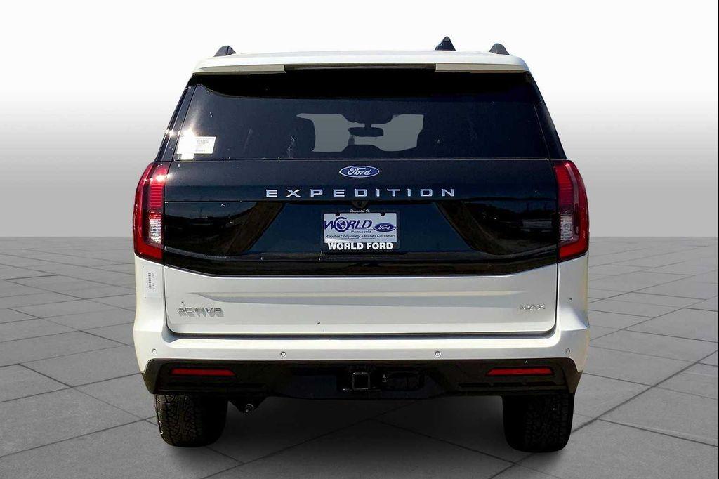 new 2025 Ford Expedition Max car, priced at $66,031