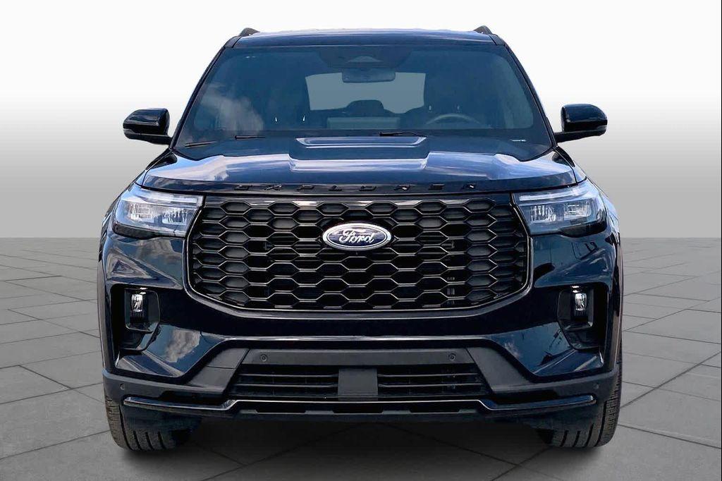 used 2025 Ford Explorer car, priced at $42,992