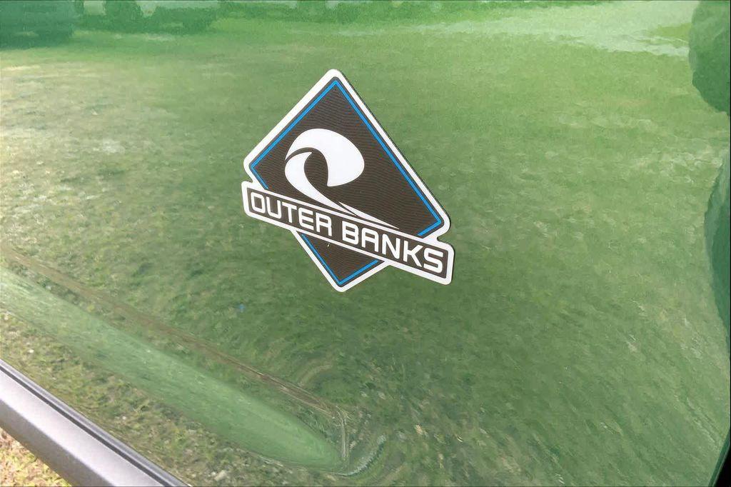 new 2025 Ford Bronco Sport car, priced at $38,768