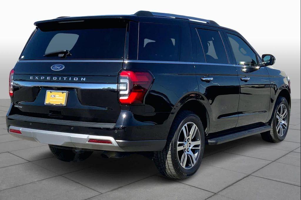 used 2024 Ford Expedition car, priced at $44,989