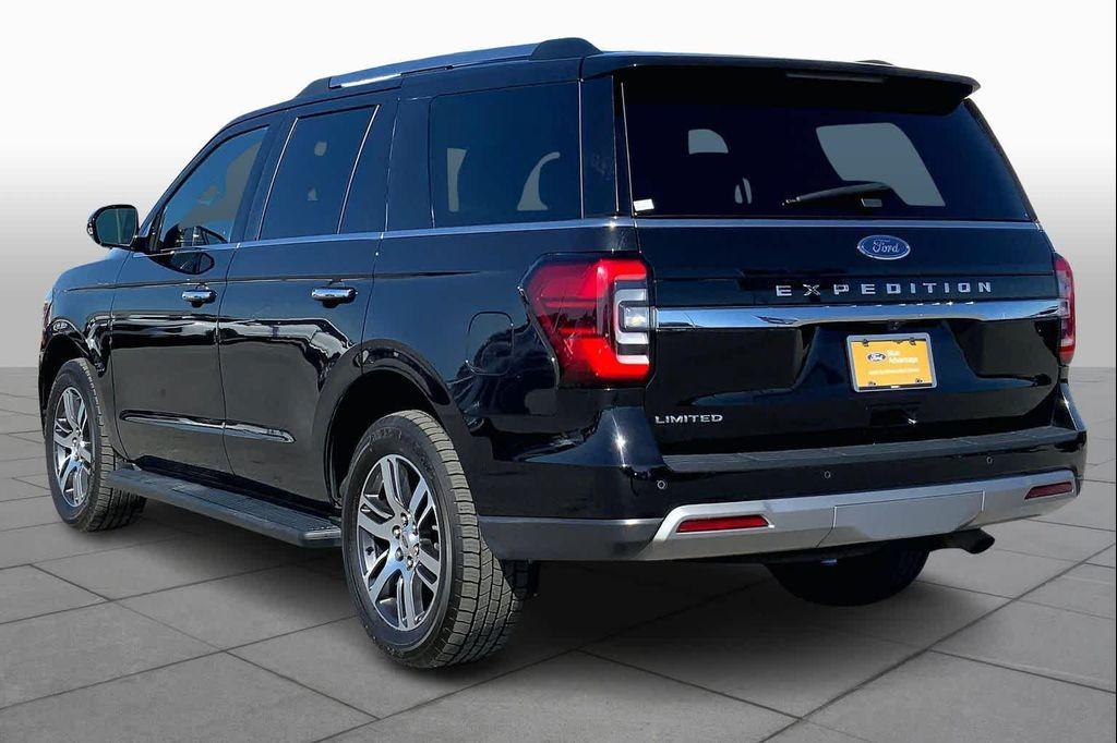 used 2024 Ford Expedition car, priced at $44,989