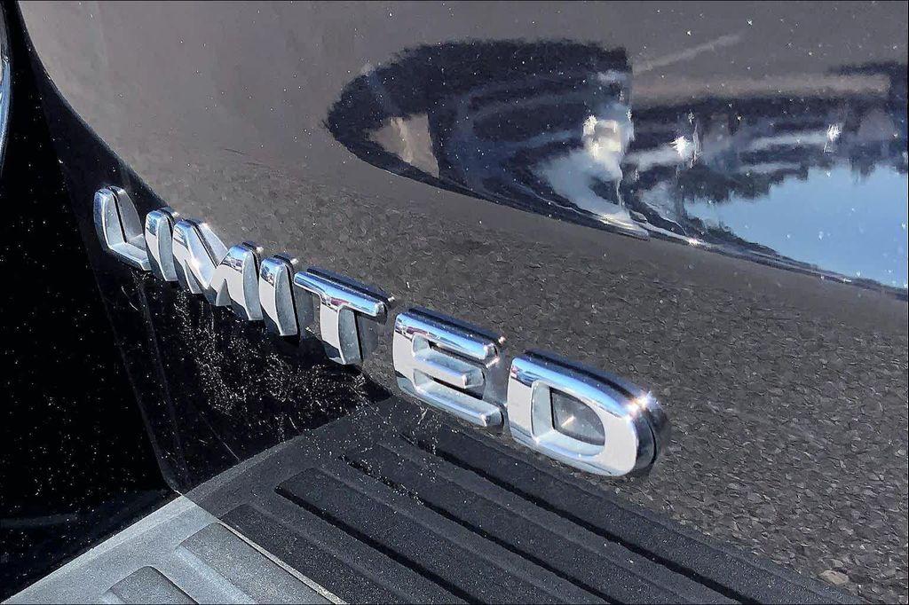 used 2024 Ford Expedition car, priced at $44,989